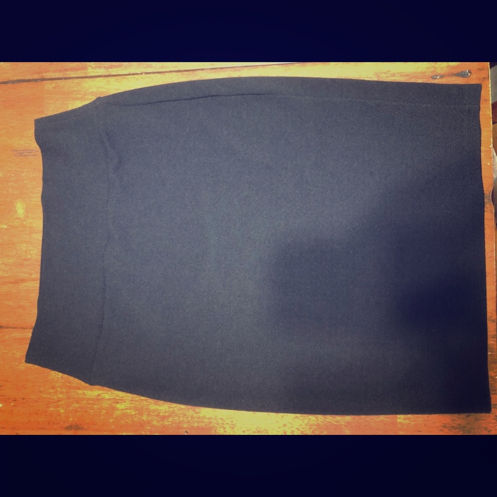 LuLaRoe Medium Black Cassie Skirt EUC